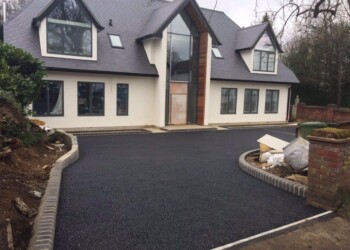 Tarmac Contractors In Altrincham